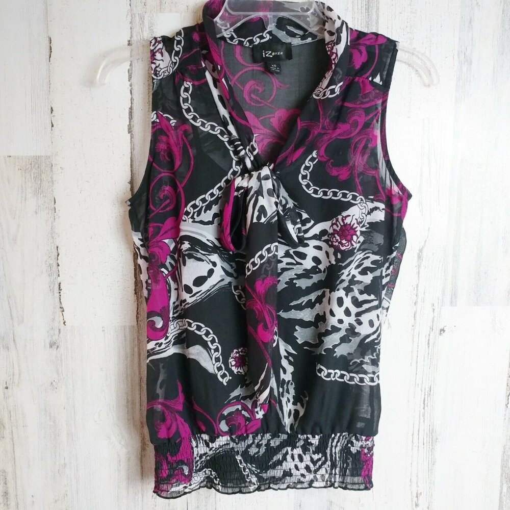 Women's Size XS Shirt 2 Piece Cami and Blouse Set Neck Bow Cute Print